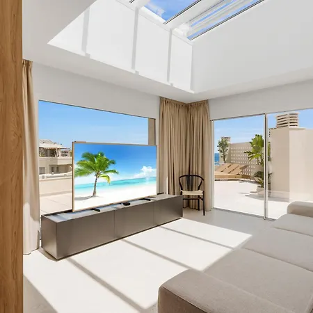 Lägenhet Sunny Penthouse With Amazing Pool By Costarentals - Ref 214 *