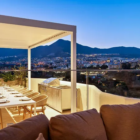 Sunny Penthouse With Amazing Pool By Costarentals - Ref 214